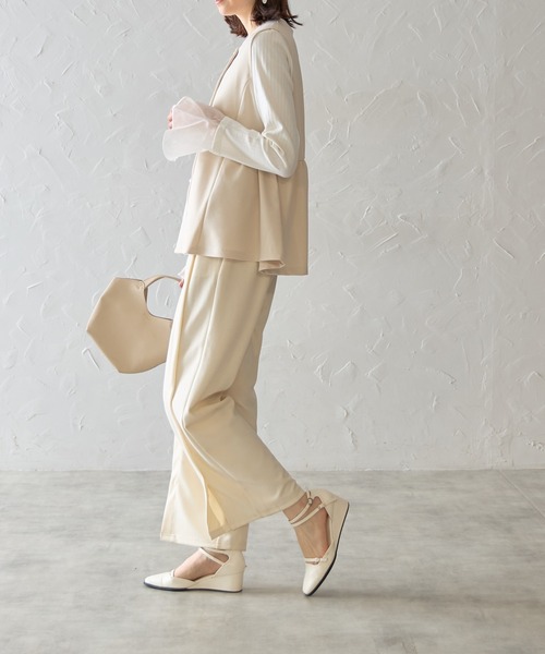 each（イーチ）の「パールボタンペプラムノースリベスト（ベスト・レディース・グレイッシュブルー/オフホワイト/ブラック・FREE）」の7枚目の写真