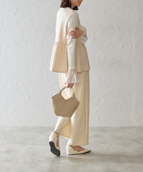 each（イーチ）の「パールボタンペプラムノースリベスト（ベスト・レディース・グレイッシュブルー/オフホワイト/ブラック・FREE）」の8枚目の写真