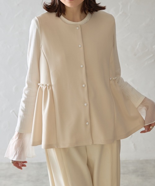 each（イーチ）の「パールボタンペプラムノースリベスト（ベスト・レディース・グレイッシュブルー/オフホワイト/ブラック・FREE）」の12枚目の写真