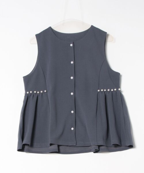 each（イーチ）の「パールボタンペプラムノースリベスト（ベスト・レディース・グレイッシュブルー/オフホワイト/ブラック・FREE）」の19枚目の写真