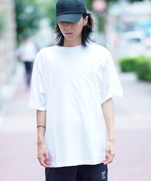 THE MILES(ザ マイルズ)の「GYMTEC 綿100%スーパーコーマ糸 ワークアウト半袖Tシャツ(Tシャツ/カットソー・メンズ・ホワイト/ブラック/ライトグレー・MEDIUM/LARGE/X-LARGE)」の2枚目の写真