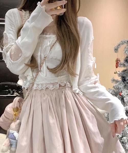 Achic（アシック）の「リボン付きフリルレーススリーブカーディガン（カーディガン/ボレロ・レディース・ピンク/アイボリー・M）」の13枚目の写真