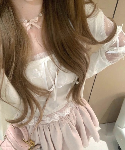 Achic（アシック）の「リボン付きフリルレーススリーブカーディガン（カーディガン/ボレロ・レディース・ピンク/アイボリー・M）」の15枚目の写真