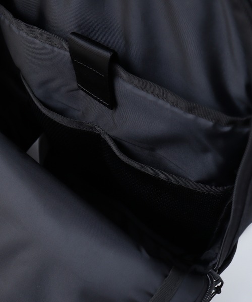 WILD THINGS(ワイルドシングス)の「WILD THINGS X-PAC ナイロンバックパック 14L(バックパック/リュック・メンズ・ブラック/オリーブ/ベージュ・FREE)」の22枚目の写真
