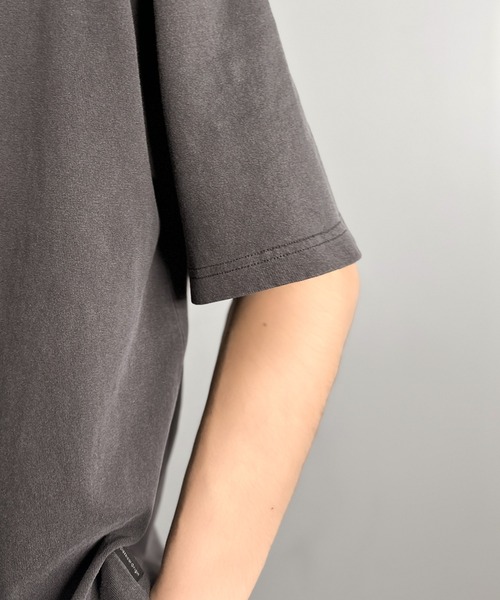 Classical Origin(クラシカルオリジン)の「ピグメント加工マットグラフィック柄Tシャツ / Pigment-Washed Matte Graphic T-Shirt(Tシャツ/カットソー・メンズ・その他2/その他4/その他1/その他3・SMALL/LARGE/MEDIUM)」の7枚目の写真