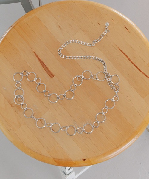 GLOBAL WORK(グローバルワーク)の「アソートチェーンベルト/327958(ベルト・キッズ・シルバー系/シルバー系1・FREE)」の2枚目の写真