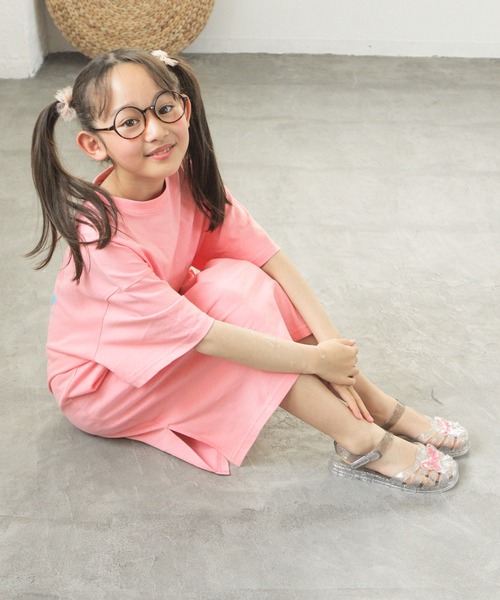 SOROTTO（ソロット）の「マジックテープ 蝶モチーフのラメ入りジェリーサンダル（サンダル・キッズ・ホワイト/ピンク/パープル・31(19-19.5㎝)/32(20-20.5㎝)/33(20.5-21㎝)/34(21-21.5㎝)/29(18-18.5㎝)/30(18.5-19㎝)/35(22cm)）」の10枚目の写真