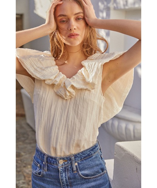 Estella.K(エステラケー)の「Parker Top オフショルケープブラウス(シャツ/ブラウス・レディース・ホワイト/ネイビー/キャメル/レンガ・FREE)」の6枚目の写真