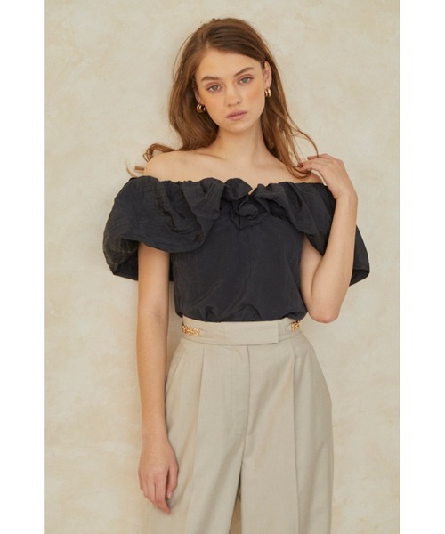 Estella.K(エステラケー)の「Parker Top オフショルケープブラウス(シャツ/ブラウス・レディース・ホワイト/ネイビー/キャメル/レンガ・FREE)」の13枚目の写真