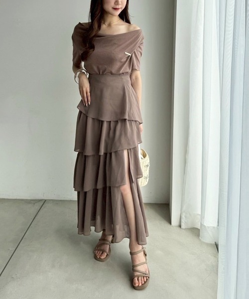 one after another NICE CLAUP（ワンアフターアナザーナイスクラップ）の「スリット入りティアードスカート（スカート・レディース・モカ/サックスブルー/ブラック/ホワイト系その他・FREE）」の8枚目の写真