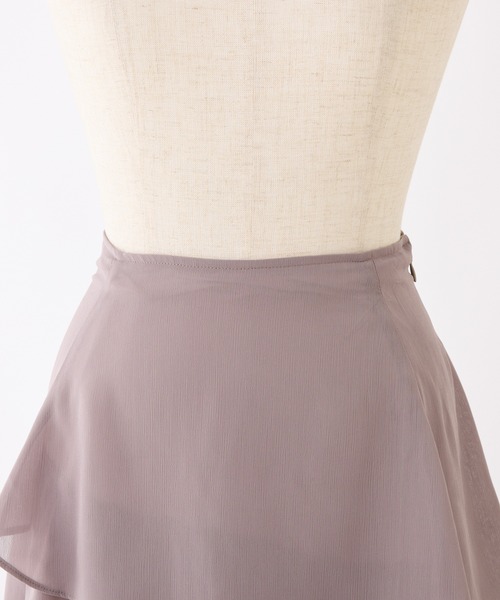 one after another NICE CLAUP（ワンアフターアナザーナイスクラップ）の「スリット入りティアードスカート（スカート・レディース・モカ/サックスブルー/ブラック/ホワイト系その他・FREE）」の19枚目の写真