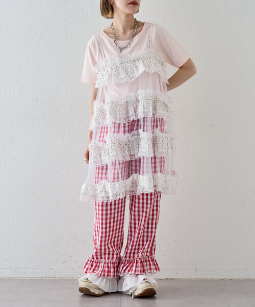 w closet(ダブルクローゼット)の「【あみこ企画】ふりふりギンガムチェックパンツ(その他パンツ・レディース・レッド/グリーン・0/1)」の8枚目の写真