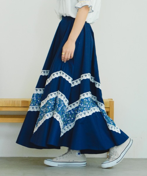 eLur(エラー)の「【eLur】フラワー&レースフレアスカート(スカート・レディース・ネイビー/イエロー・FREE)」の11枚目の写真