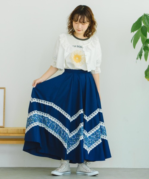 eLur(エラー)の「【eLur】フラワー&レースフレアスカート(スカート・レディース・ネイビー/イエロー・FREE)」の14枚目の写真