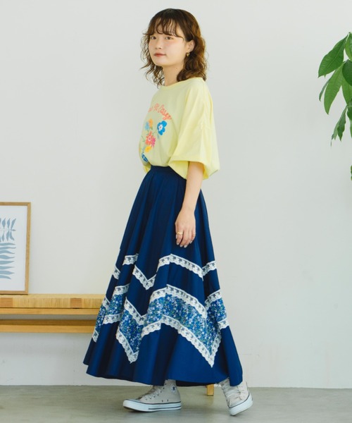 eLur(エラー)の「【eLur】フラワー&レースフレアスカート(スカート・レディース・ネイビー/イエロー・FREE)」の15枚目の写真