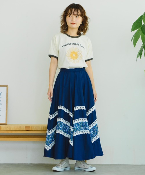 eLur(エラー)の「【eLur】フラワー&レースフレアスカート(スカート・レディース・ネイビー/イエロー・FREE)」の16枚目の写真