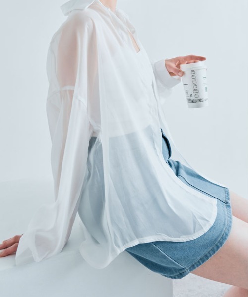 kirakiraShop(キラキラショップ)の「ボリューム スリーブ シアーシャツ(シャツ/ブラウス・レディース・ホワイト/ピンク/ピンク系/グリーン/チャコール/ブラック/アイボリー・FREE)」の15枚目の写真