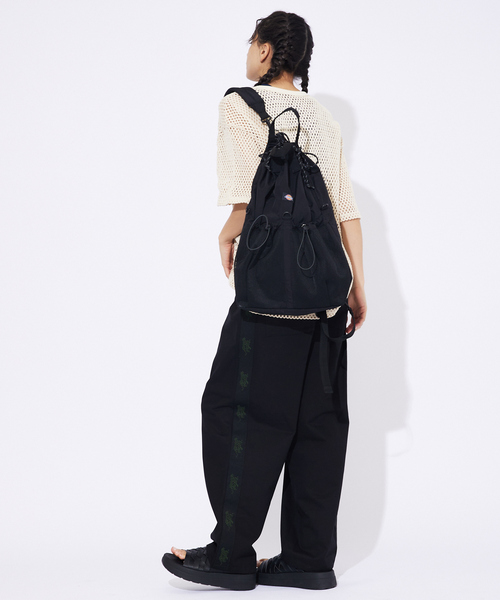 Dickies(ディッキーズ)の「【DICKIES/ディッキーズ】3WAY MP DS SACK 80976100/ドローストリングデザイン/スポーティ/カジュアル/ナップザック/ユニセックス【WEB限定】(バックパック/リュック・レディース・グレー/アイボリー/ブラック・フリー)」の22枚目の写真