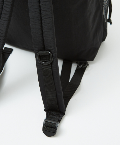 Dickies(ディッキーズ)の「【DICKIES/ディッキーズ】3WAY MP DS SACK 80976100/ドローストリングデザイン/スポーティ/カジュアル/ナップザック/ユニセックス【WEB限定】(バックパック/リュック・レディース・グレー/アイボリー/ブラック・フリー)」の10枚目の写真