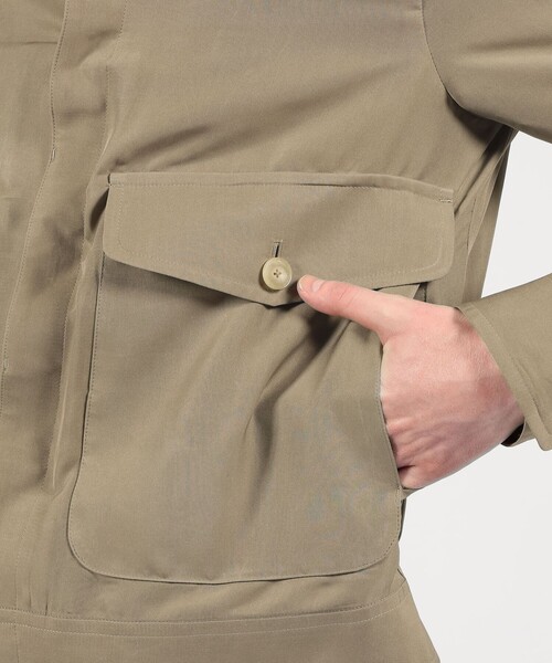 TOMORROWLAND （トゥモローランド）の「シルク フライトジャケット（ブルゾン・メンズ・ベージュ/ブルー・M/L/S）」の9枚目の写真