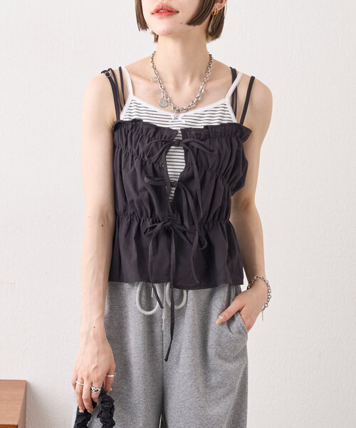 w closet（ダブルクローゼット）の「コットンギャザーキャミ（キャミソール・レディース・オフホワイト/ブラック/イエロー・FREE）」の17枚目の写真