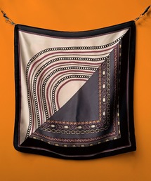 MAISON SELECT（メゾンセレクト）の「5A1 大判スカーフ ヘッドスカーフ 68cm×68cm シルクライク オプティカル ペイズリー チェーン柄  馬（バンダナ/スカーフ）」