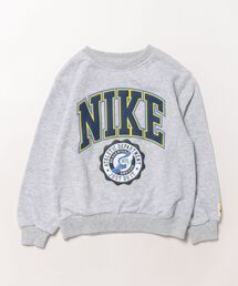 NIKE（ナイキ）の「【NIKE】NKB B NSW P.E. GFX CREW / ナイキ クルーネック ロゴ スウェット キッズ用（スウェット）」