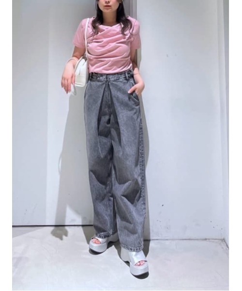 AZUL by moussy（アズールバイマウジー）の「【サイズ,身長別画像あり】AZUL DENIM フロントタックワイドデニム（デニムパンツ・レディース・ブルー/ライトブラック・SMALL/MEDIUM）」の16枚目の写真