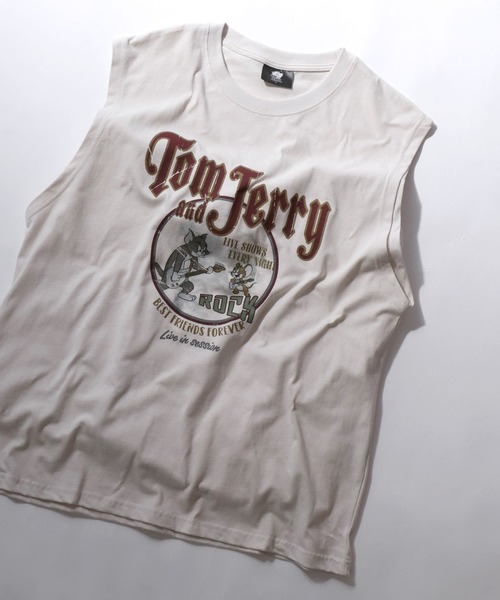 Tom＆Jerry（トムアンドジェリー）の「Tom＆Jerry/トムとジェリー オーバーサイズ ヴィンテージライク ロックプリント ノースリーブシャツ（タンクトップ・レディース・ブラック系その他/ホワイト系その他2/ブラック系その他2/ホワイト系その他・M/L/LL）」の2枚目の写真