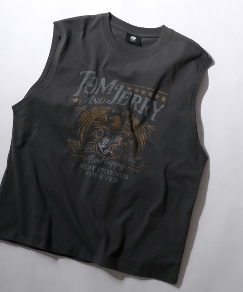 Tom＆Jerry（トムアンドジェリー）の「Tom＆Jerry/トムとジェリー オーバーサイズ ヴィンテージライク ロックプリント ノースリーブシャツ（タンクトップ・レディース・ブラック系その他/ホワイト系その他2/ブラック系その他2/ホワイト系その他・M/L/LL）」の4枚目の写真