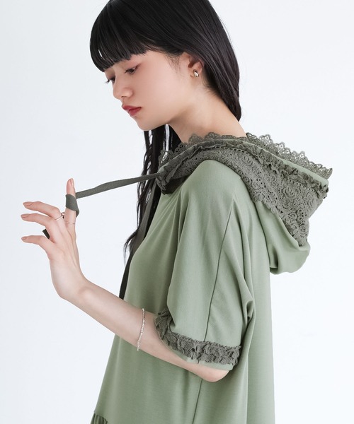somari imagination(ソマリ イマジネーション)の「レースフード半袖カットワンピース(ワンピース・レディース・ライトグリーン/ブラック・2/1)」の8枚目の写真