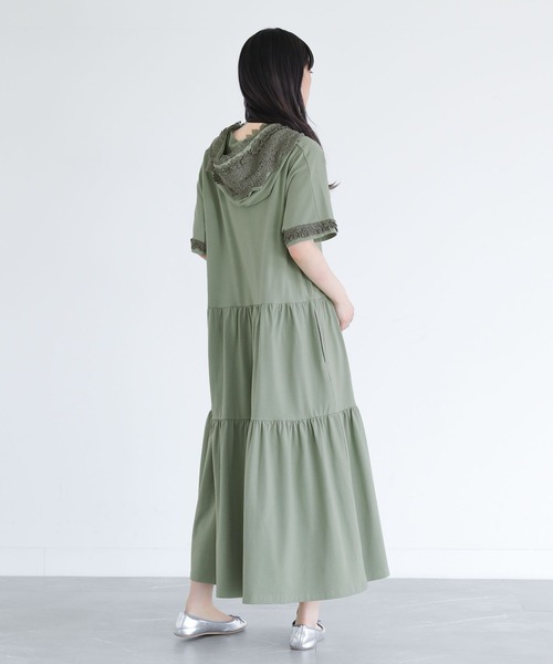 somari imagination(ソマリ イマジネーション)の「レースフード半袖カットワンピース(ワンピース・レディース・ライトグリーン/ブラック・2/1)」の5枚目の写真