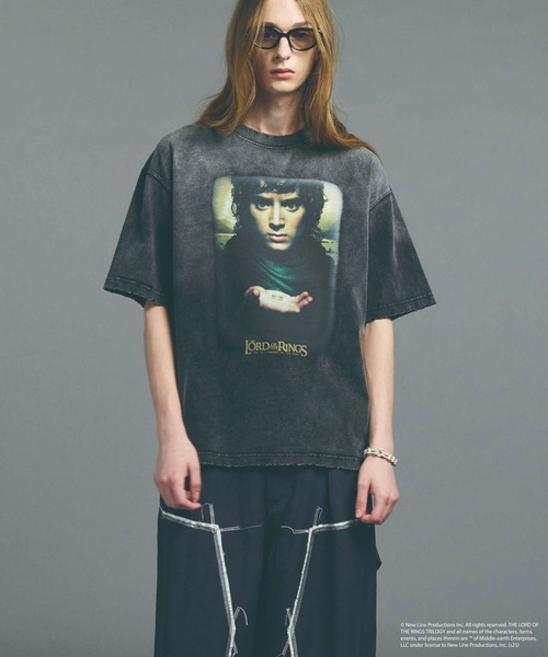 The Lord of the Rings Tシャツ XL UNISEX》【MOVIE SERIES】「THE LORD OF THE RINGS」Prime-Over Crew