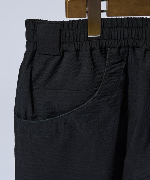 DESIGNWORKS(デザインワークス)の「【SOLOTEX(R)】ウール サッカー ショートパンツ(その他パンツ・メンズ・ブラック・46/48)」の7枚目の写真