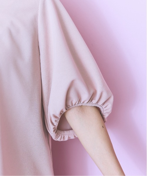 marun（マルン）の「＜大きいサイズ＞ハートアクセ付フロントタックブラウス　marun（シャツ/ブラウス・レディース・ネイビー/ピンクベージュ・L/LL/3L/4L/5L）」の15枚目の写真