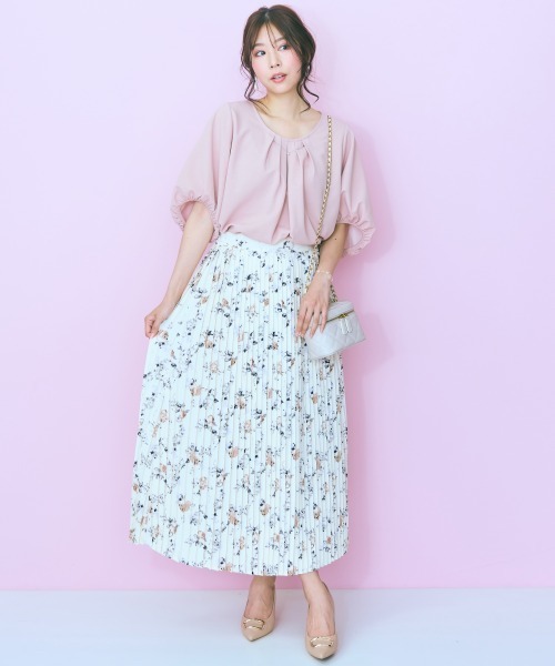 marun（マルン）の「＜大きいサイズ＞ハートアクセ付フロントタックブラウス　marun（シャツ/ブラウス・レディース・ネイビー/ピンクベージュ・L/LL/3L/4L/5L）」の8枚目の写真