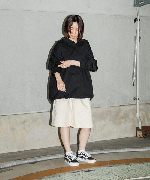 URBAN RESEARCH（アーバンリサーチ）の「Wide Dad　DAD EASY CHINO SHORTS（その他パンツ・メンズ・ネイビー/アイボリー・1/2）」の19枚目の写真