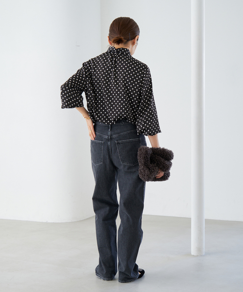 新品未使用 IENA ネイビー ドット柄 サテンシャツ 長袖 Ｆ 新品未使用 IENA ネイビー ドット柄 サテンシャツ 長袖 F