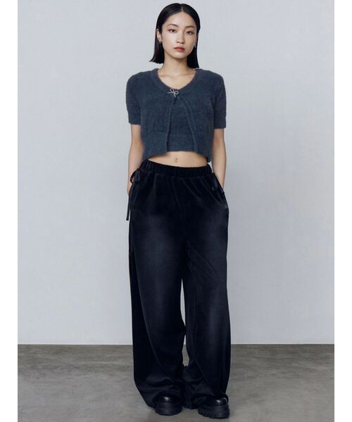 EMODA(エモダ)の「リボンチャームシャギーツインニット(ニット/セーター・レディース・グレー/ブラック/アイボリー/ブラウン・FREE)」の10枚目の写真