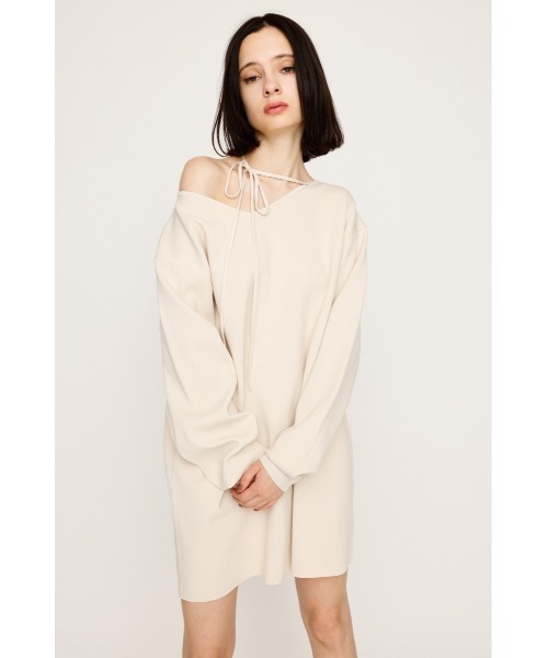 SLY（スライ）の「ASYMMETRY NECK LOOSE OP アシンメトリー ネック ルーズ ワンピース 秋服 冬服（ワンピース・レディース・杢グレー/アイボリー/ブラック・FREE）」の5枚目の写真