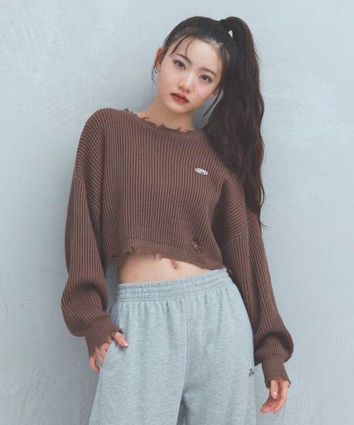 repipi armario(レピピ アルマリオ)の「【洗えるニット】ダメージショートニット(ニット/セーター・キッズ・チャコールグレー/ライトグレー/ブラウン・SMALL/MEDIUM/LARGE)」の3枚目の写真