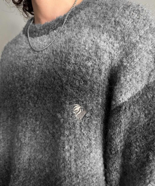 Classical Origin(クラシカルオリジン)の「「質感で魅せる。」Gradient Boucle Knit Crew Neck Sweater/ブークレー素材グラデ―ションオーバーサイズクルーネックセーター(ニット/セーター・メンズ・ブルー/グレー/ブラック・LARGE/MEDIUM/SMALL)」の14枚目の写真