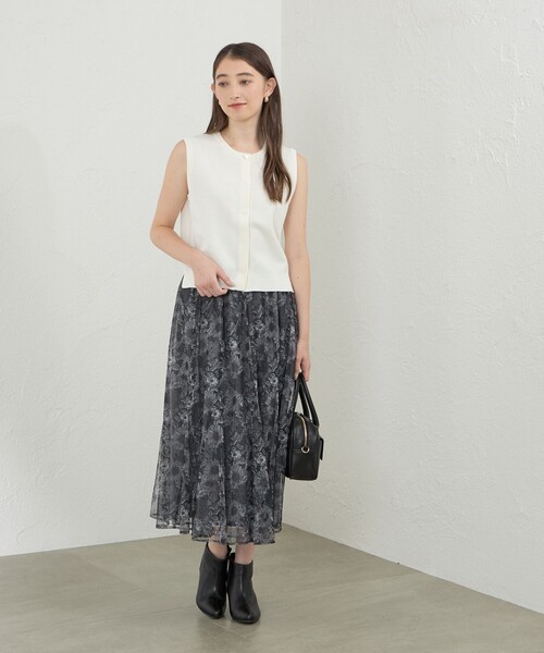 amaca（アマカ）の「Swim Dunclare チュールスカート（スカート・レディース・グレー系その他2/ネイビー・38）」の3枚目の写真