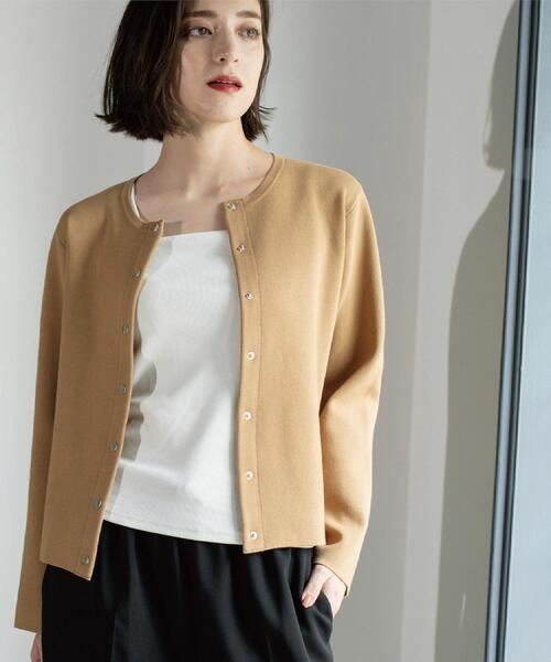 OPAQUE.CLIP（オペークドットクリップ）の「スナップボタンニットカーディガン【UVケア/洗濯機OK】《6col/S～LL》（カーディガン/ボレロ・レディース・アイボリー/ブラック/ネイビー系5/グリーン/キャメル/ボルドー・36/38/40/42）」の13枚目の写真