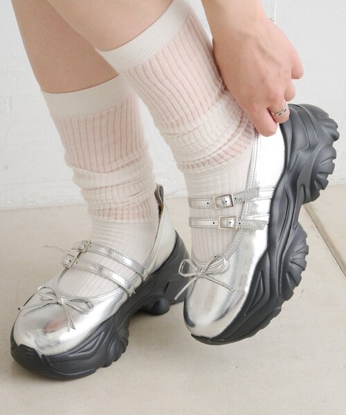 w closet(ダブルクローゼット)の「【25AW】リボン厚底バレエシューズ(その他シューズ・レディース・ブラック/シルバー/オフホワイト・SMALL/MEDIUM/LARGE)」の3枚目の写真