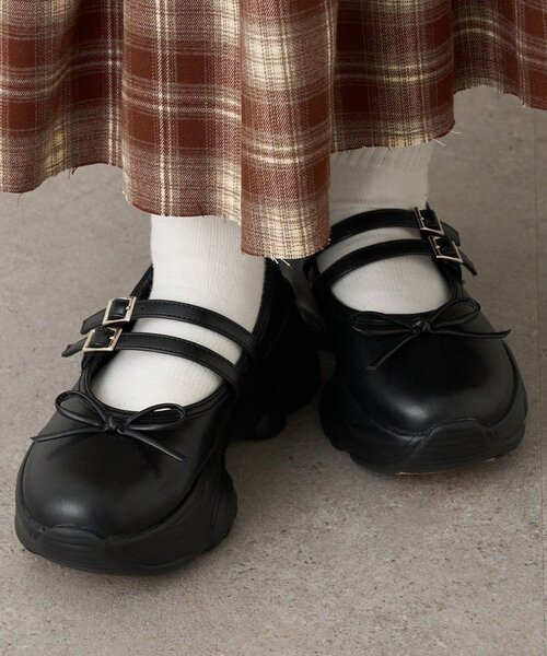 w closet(ダブルクローゼット)の「【25AW】リボン厚底バレエシューズ(その他シューズ・レディース・ブラック/シルバー/オフホワイト・SMALL/MEDIUM/LARGE)」の6枚目の写真