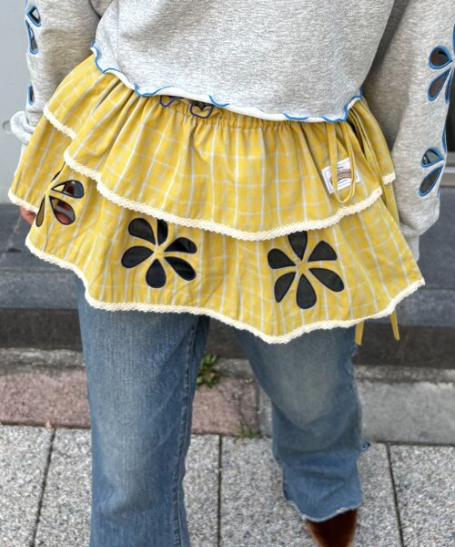 HELLO.SANFRANCISCO（ハローサンフランシスコ）の「【HELLO.SANFRANCISCO/ハローサンフランシスコ】マルチウェイフラワーカット巻きスカート（スカート・レディース・ホワイト/ベージュ/イエロー・ONE SIZE）」の3枚目の写真