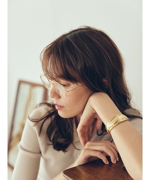 Mila Owen（ミラオーウェン）の「オーバルスリムフレームダテメガネ（メガネ・レディース・ブラック/ゴールド・F）」の9枚目の写真