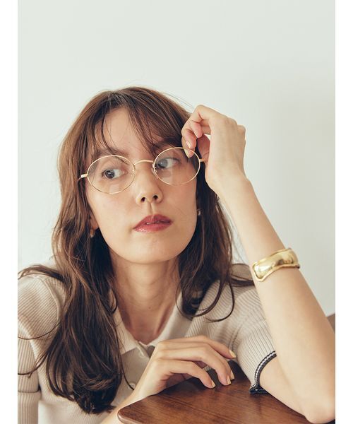Mila Owen（ミラオーウェン）の「オーバルスリムフレームダテメガネ（メガネ・レディース・ブラック/ゴールド・F）」の10枚目の写真