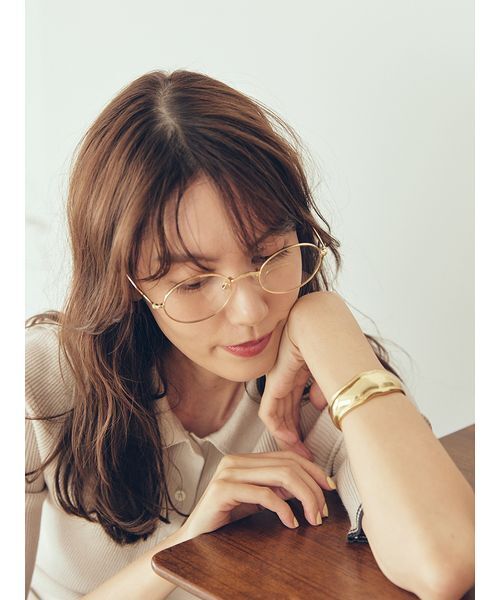 Mila Owen（ミラオーウェン）の「オーバルスリムフレームダテメガネ（メガネ・レディース・ブラック/ゴールド・F）」の11枚目の写真